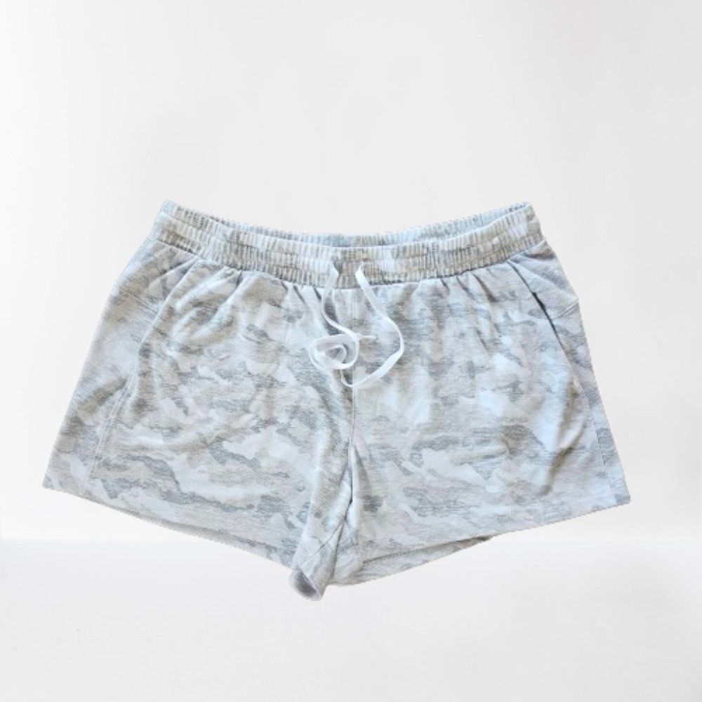 RBX Women's Light Gray Camouflage Print Elastic Waist Shorts Size XL